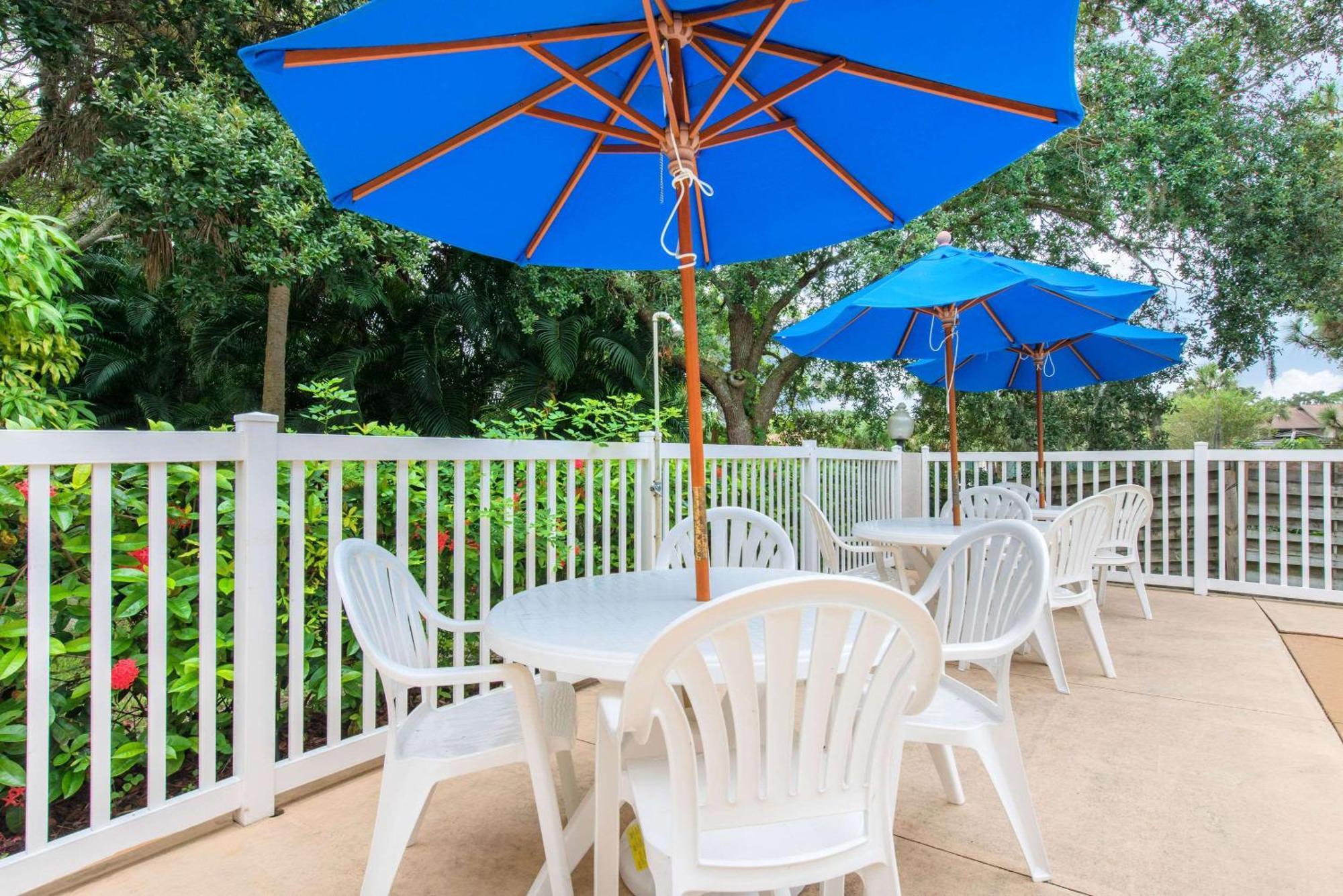 Sleep Inn Sarasota North Экстерьер фото